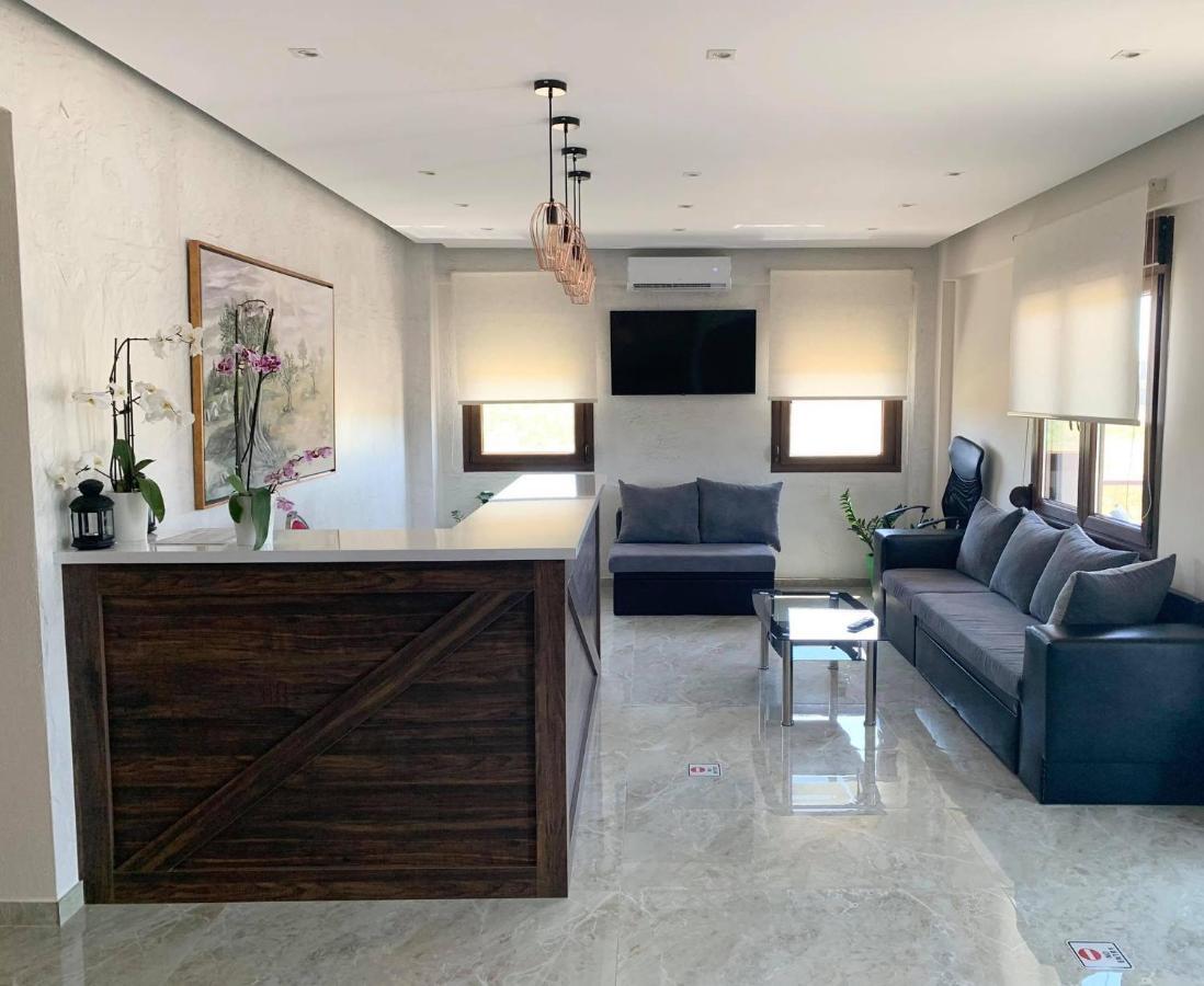אפיטוס Sinodinos Deluxe Apartments מראה חיצוני תמונה
