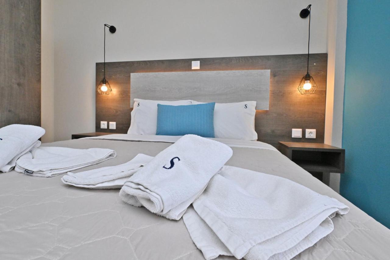 אפיטוס Sinodinos Deluxe Apartments מראה חיצוני תמונה