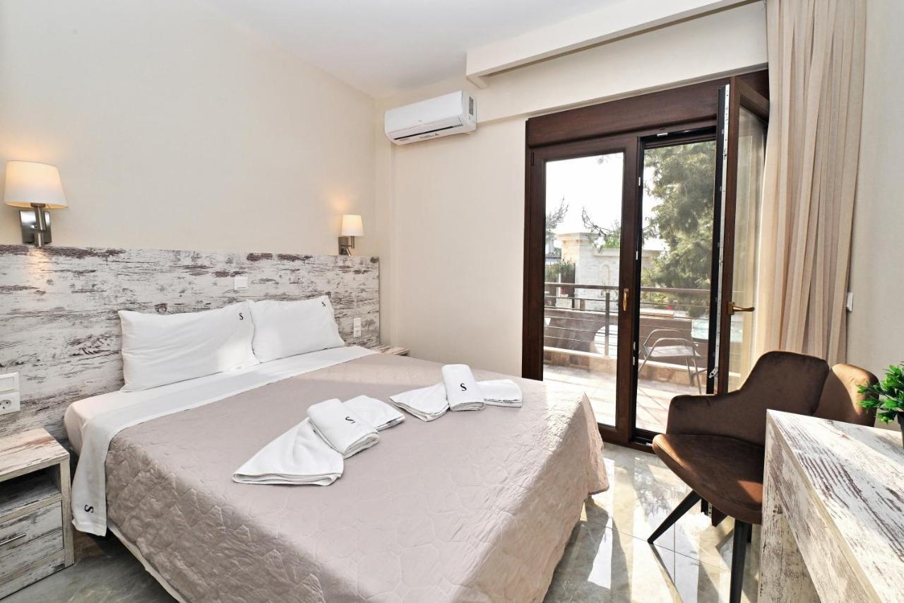 אפיטוס Sinodinos Deluxe Apartments מראה חיצוני תמונה