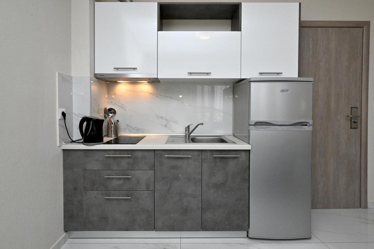 אפיטוס Sinodinos Deluxe Apartments מראה חיצוני תמונה