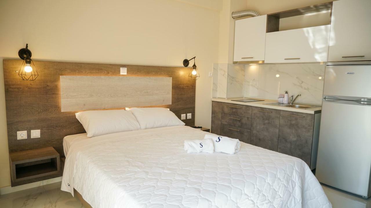 אפיטוס Sinodinos Deluxe Apartments מראה חיצוני תמונה